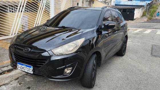 HYUNDAI IX35 2.0 MPFI GLS 4X2 16V GASOLINA 4P AUTOMÁTICO HYUNDAI IX35 2.0 MPFI GLS 4X2 16V GASOLINA 4P AUTOMÁTICO